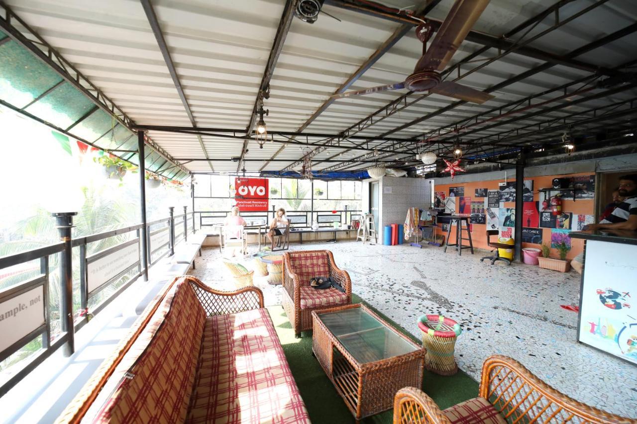 Maple Social Hubz-Hostel Mumbai Exterior photo